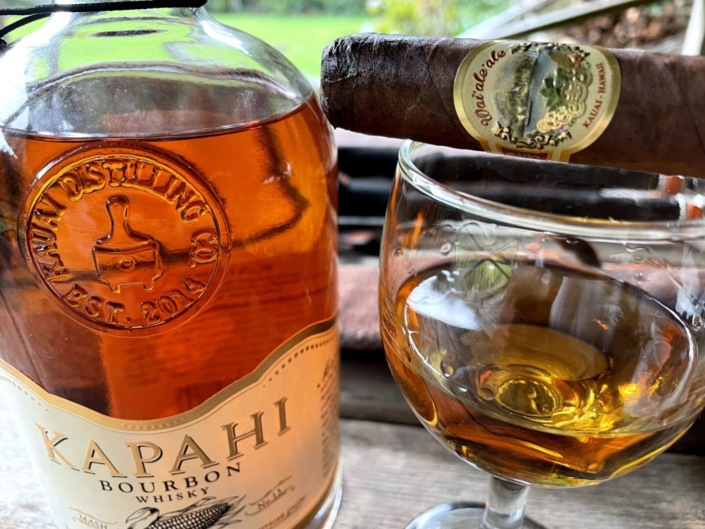 Les Drent's Kauai Bourbon and Cigar