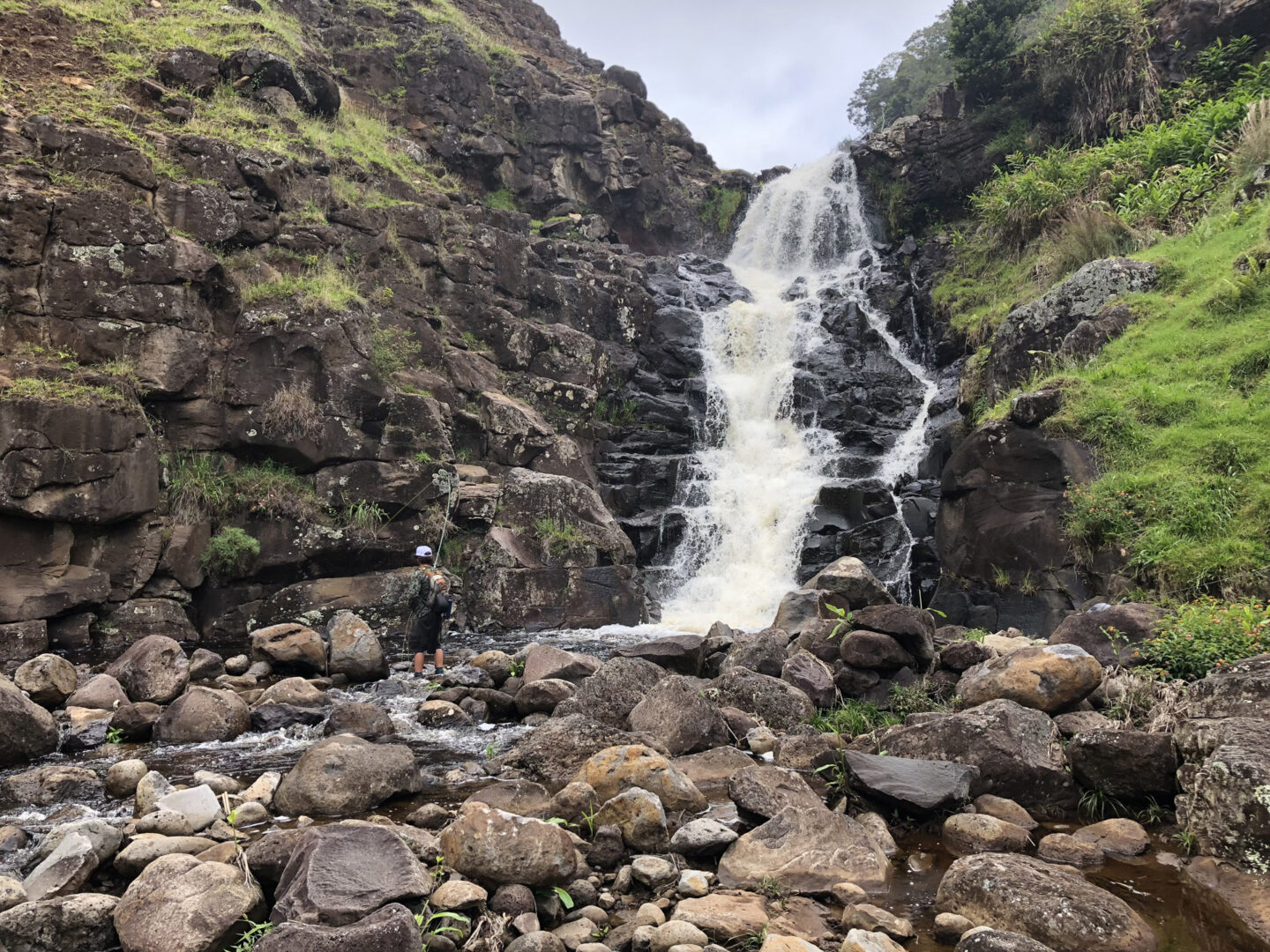 Waterfall Kauaikinana, Poomau Canyon